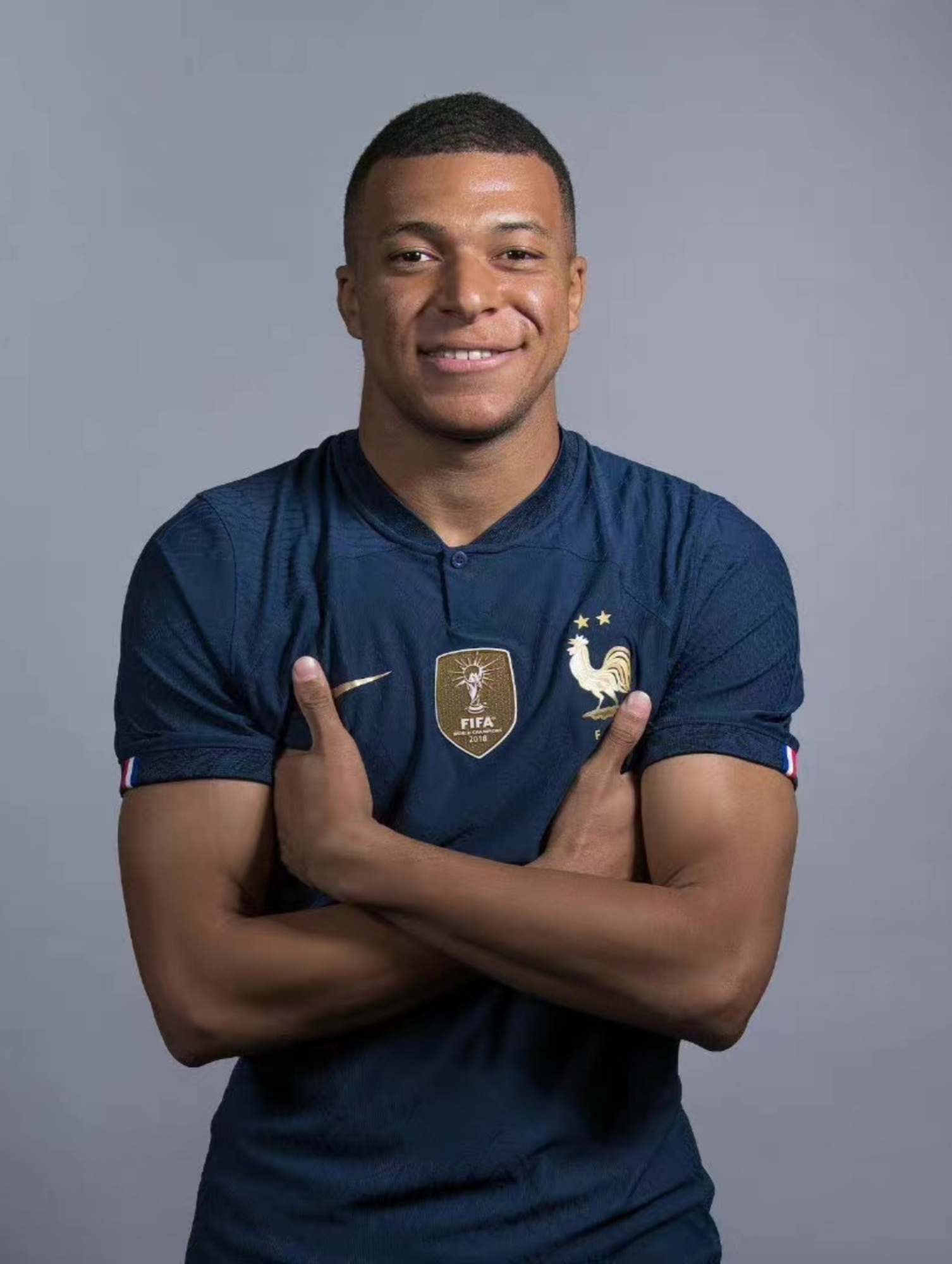 [国内足球]吴曦头球送助攻 安德烈-路易斯上演帽子戏法