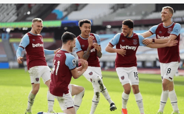 历史时刻！哈登生涯总得分反超超奥尼尔跻身历史第9，现役仅逊詹姆斯与杜兰特