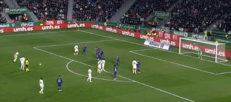 [德甲]迪亚斯加盟拜仁慕尼黑