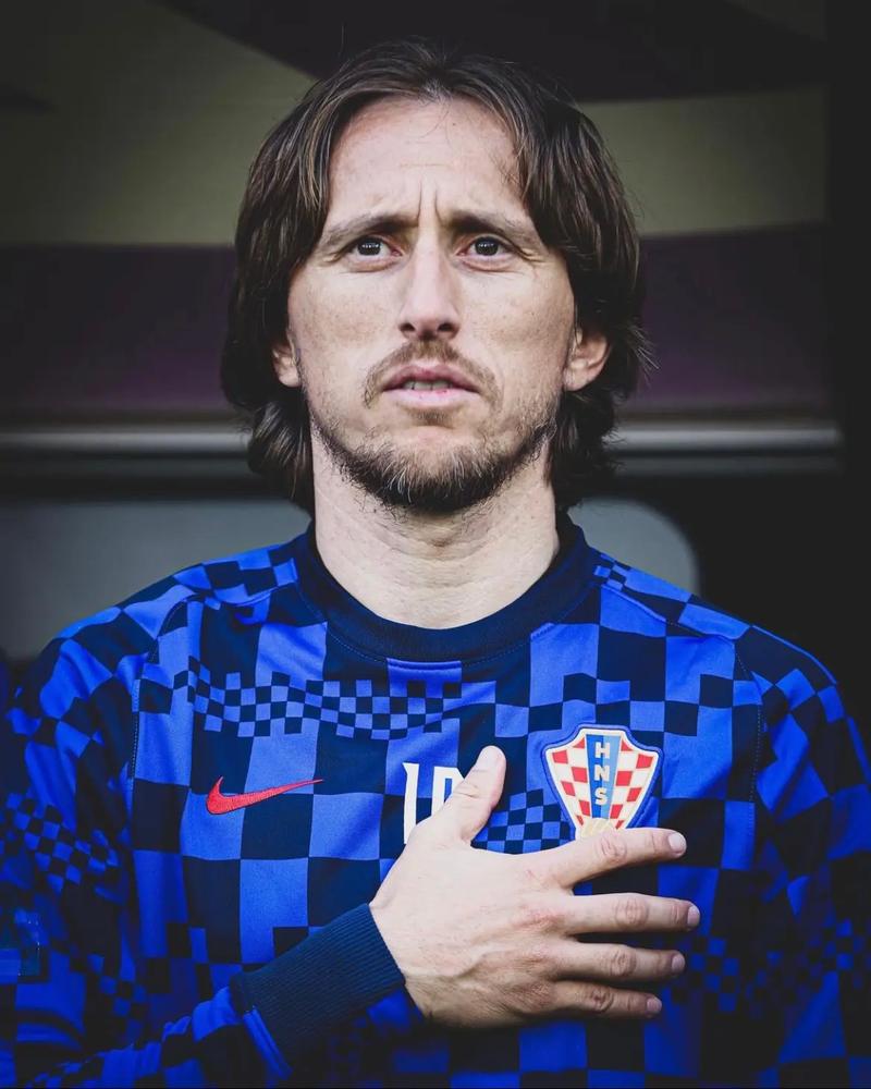 勇士迎战开拓者前瞻：阿夫迪亚缺阵，勇士誓保主场不被横扫